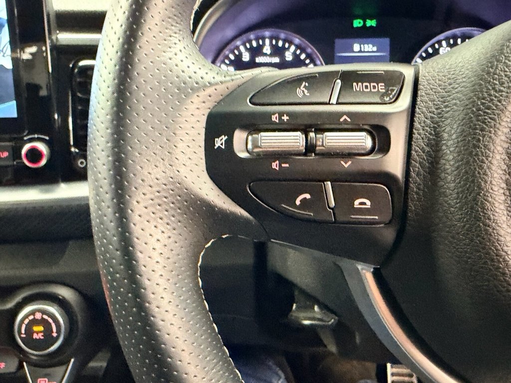 Used Kia Stonic 2024 for sale - 76574532: Photo 49