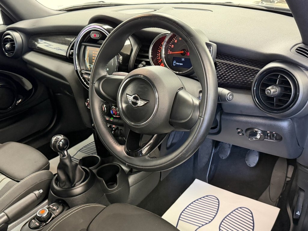 Used MINI Convertible 2017 for sale - 76574530: Photo 29