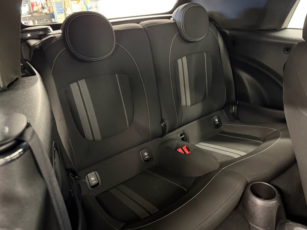 Used MINI Convertible 2017 for sale - 76574530: Photo 4