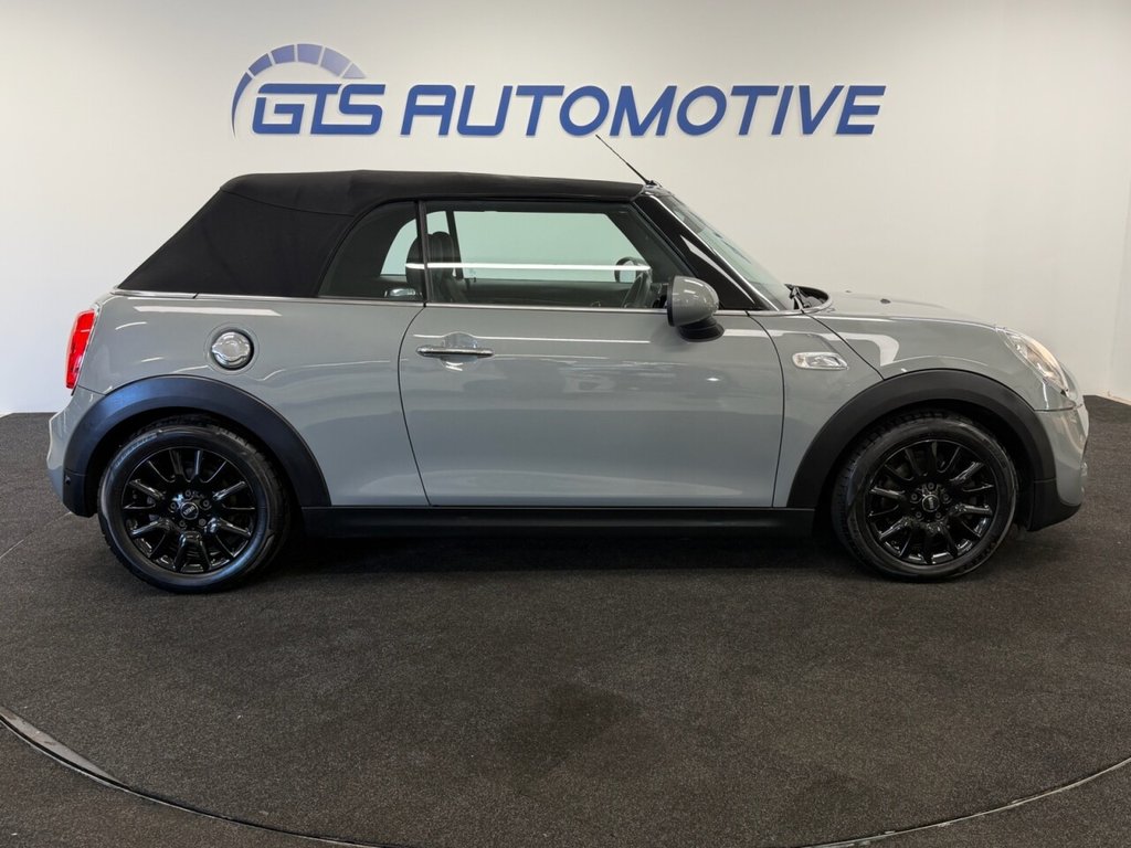 Used MINI Convertible 2017 for sale - 76574530: Photo 44
