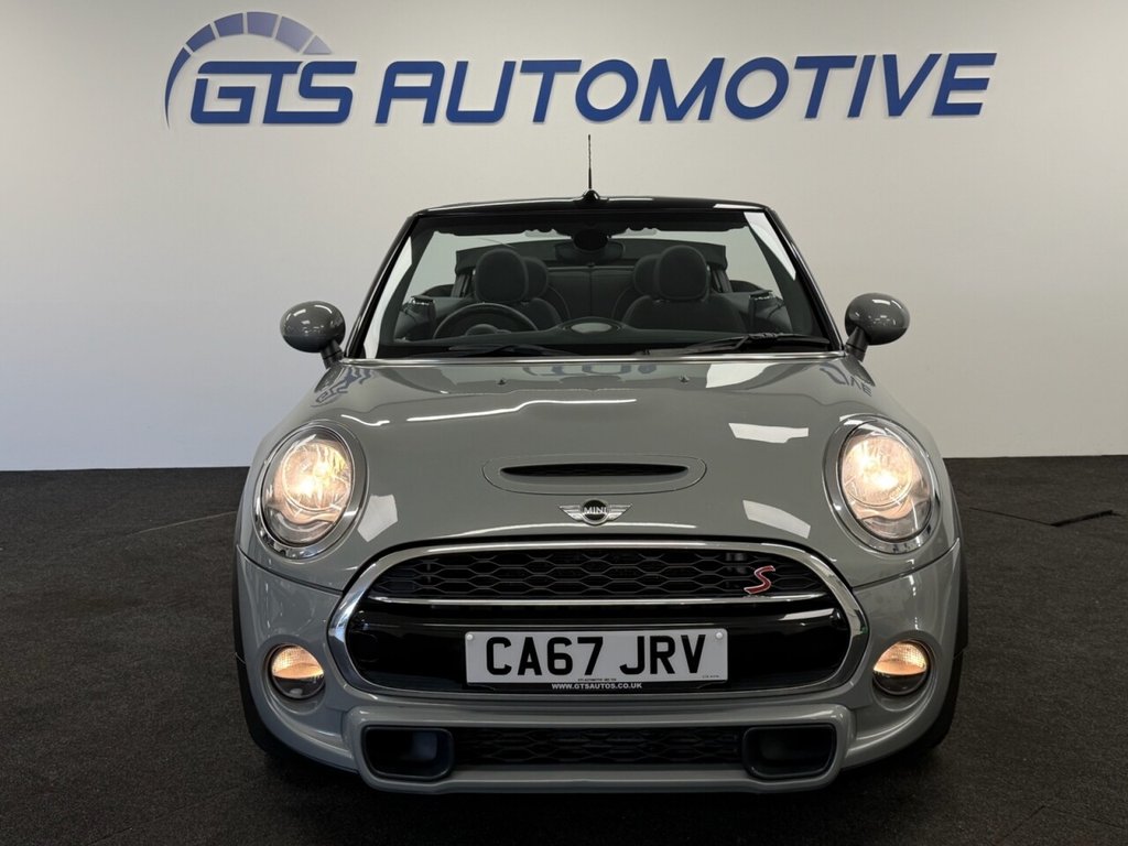 Used MINI Convertible 2017 for sale - 76574530: Photo 6