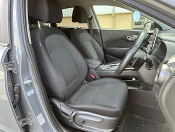 Used Hyundai KONA 2020 for sale - 75487806: Photo