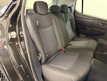 Used Nissan Leaf 2022 for sale - 77027278: Photo