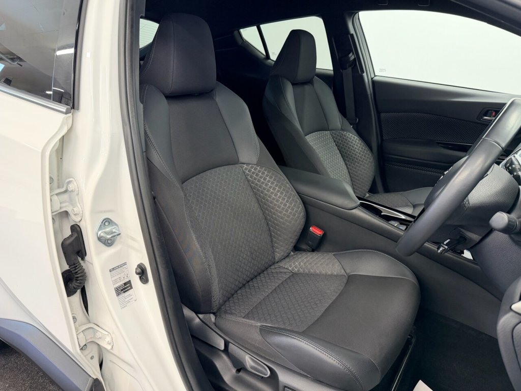 Used Toyota C-HR 2022 for sale - 77288017: Photo 3