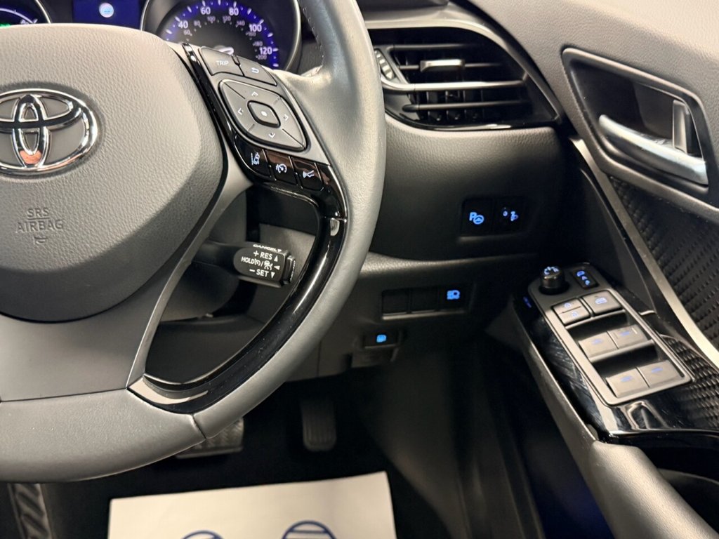 Used Toyota C-HR 2022 for sale - 77288017: Photo 47