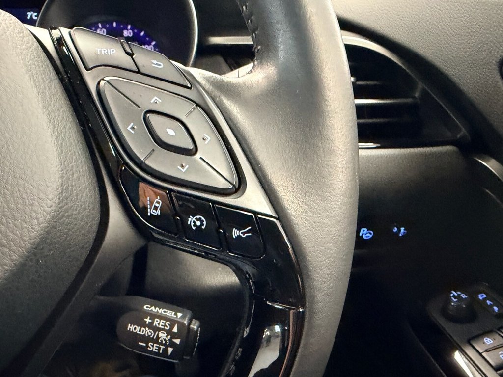 Used Toyota C-HR 2022 for sale - 77288017: Photo 49