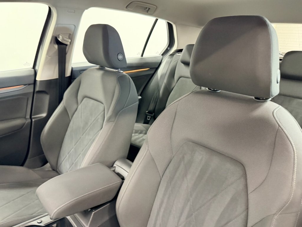 Used Volkswagen Golf 2021 for sale - 76574544: Photo 26