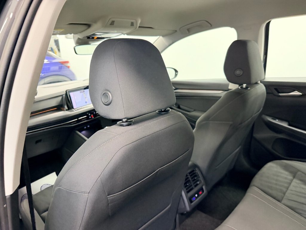 Used Volkswagen Golf 2021 for sale - 76574544: Photo 27