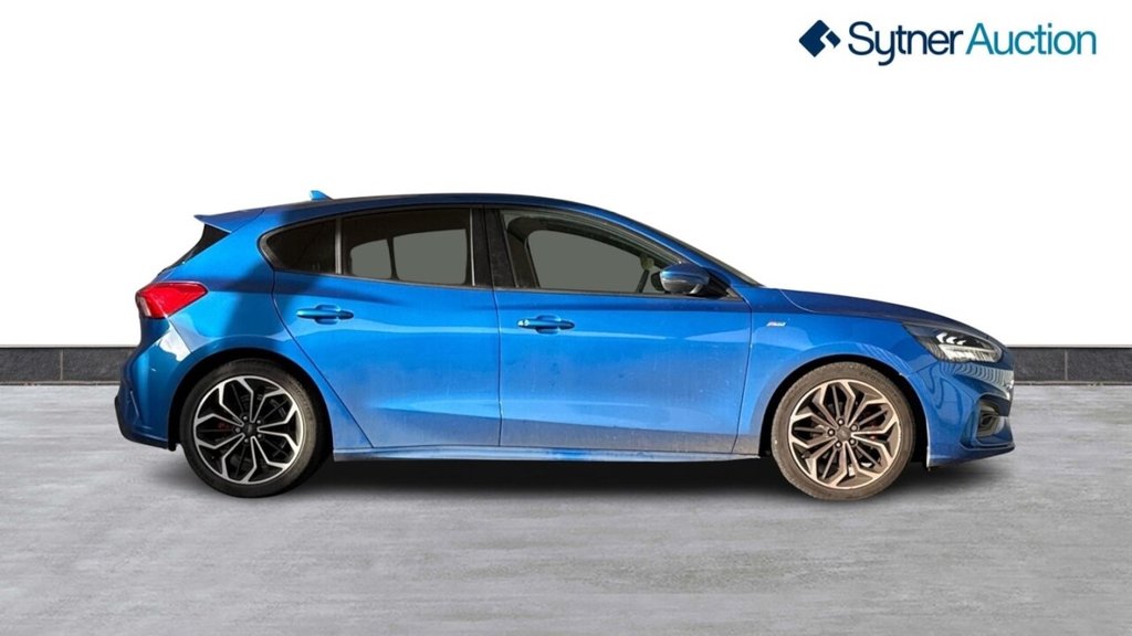 Used Ford Focus 2021 for sale - 76724839: Photo 4