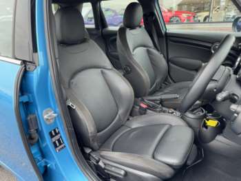 Used MINI Hatch 2019 for sale - 74974413: Photo