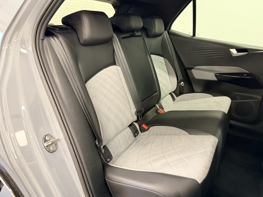 Used Volkswagen ID.3 2022 for sale - 77133640: Photo 5