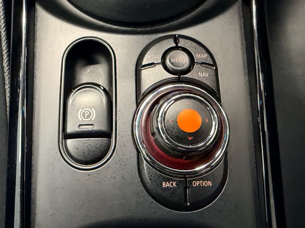 Used MINI Clubman 2019 for sale - 77250726: Photo 41