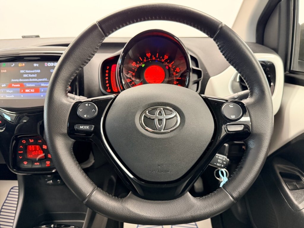 Used Toyota AYGO 2018 for sale - 76950517: Photo 23