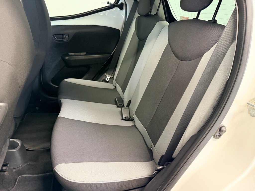 Used Toyota AYGO 2018 for sale - 76950517: Photo 4