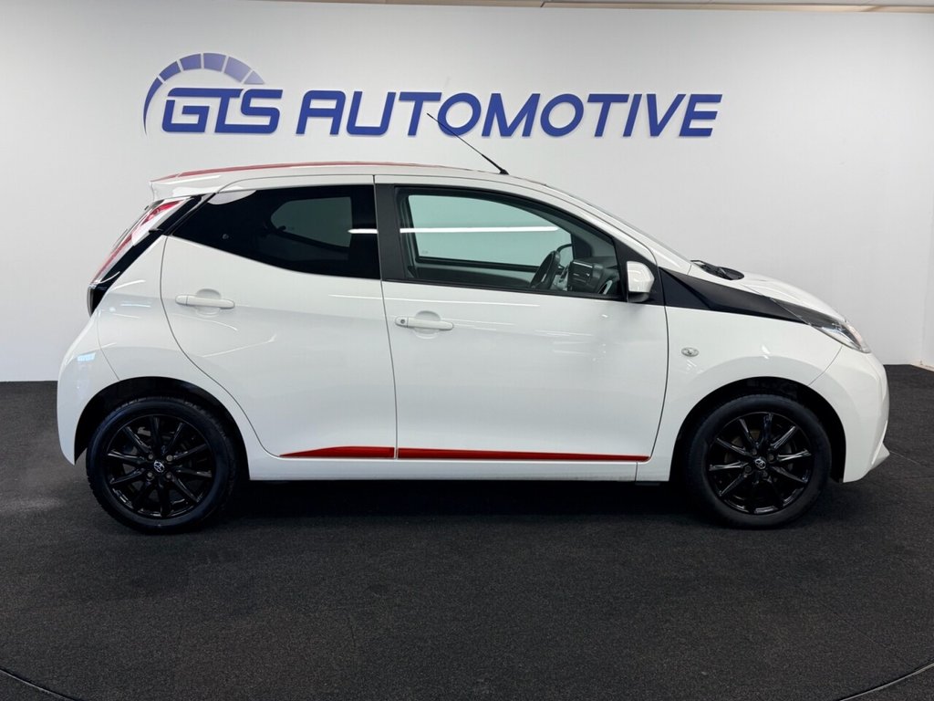 Used Toyota AYGO 2018 for sale - 76950517: Photo 7