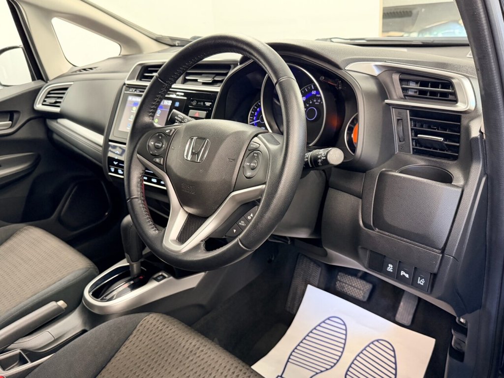 Used Honda Jazz 2018 for sale - 76574528: Photo 17