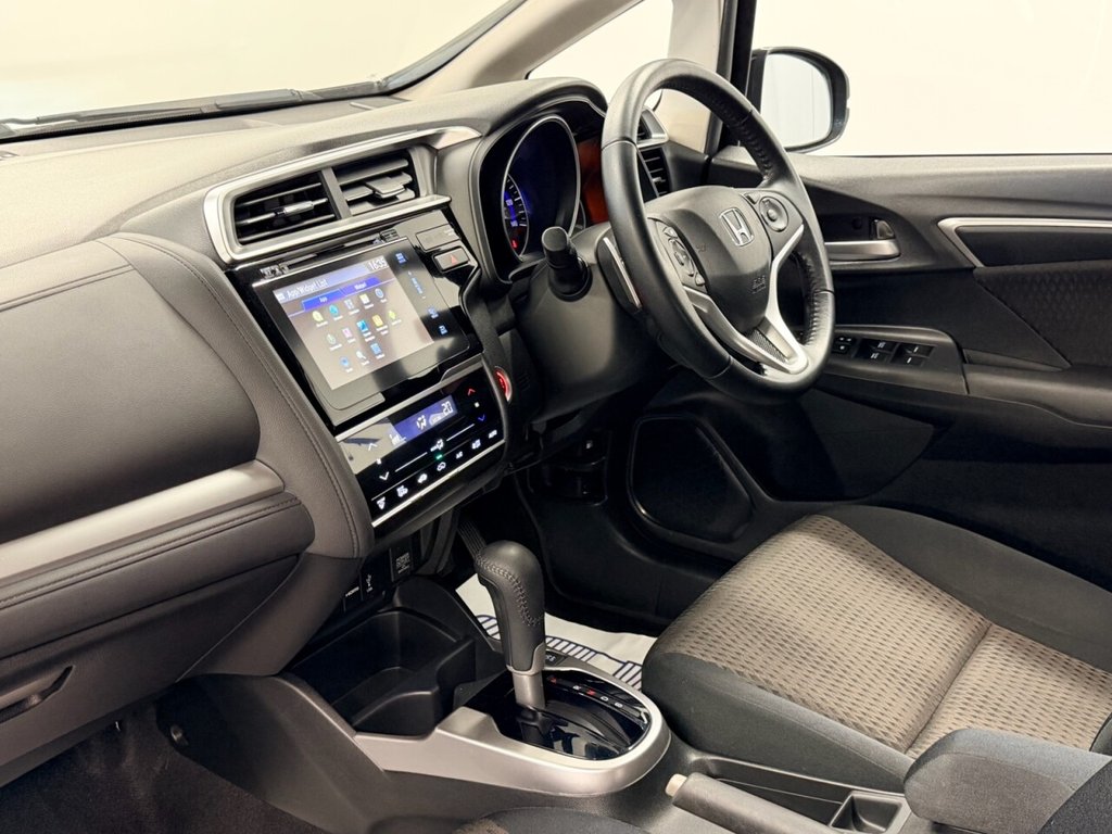 Used Honda Jazz 2018 for sale - 76574528: Photo 20