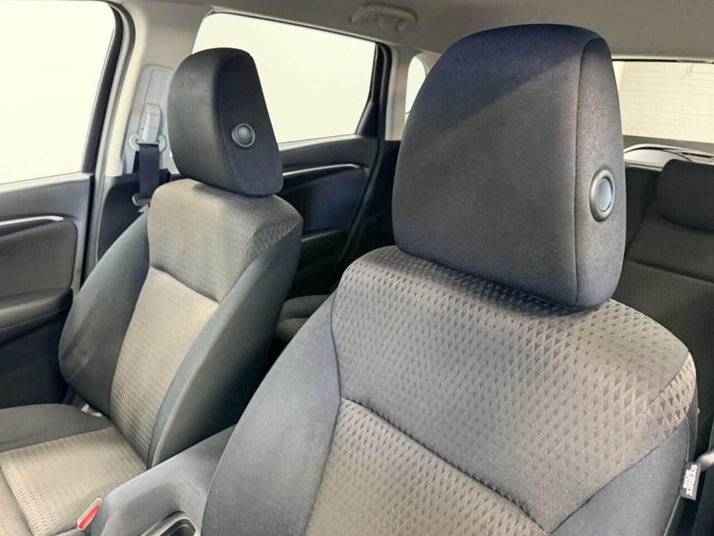 Used Honda Jazz 2018 for sale - 76574528: Photo 22