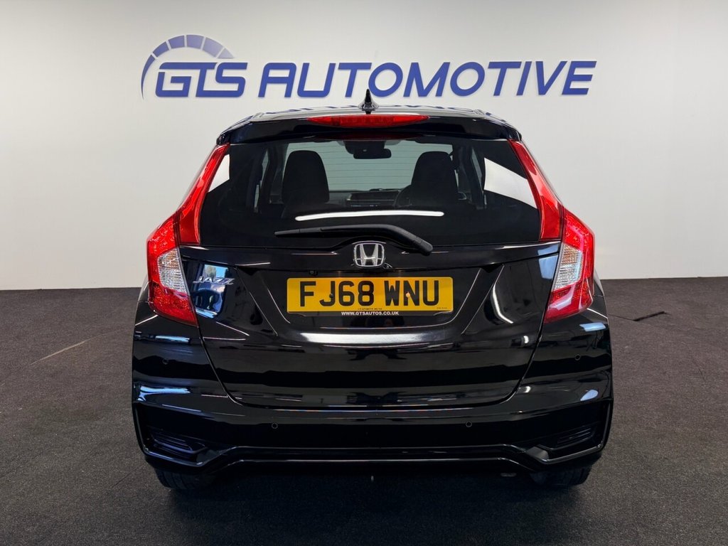 Used Honda Jazz 2018 for sale - 76574528: Photo 9