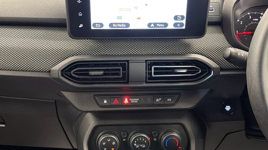 Used Dacia Sandero 2022 for sale - 76582860: Photo 35