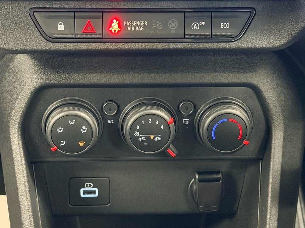 Used Dacia Sandero 2022 for sale - 76582860: Photo 37