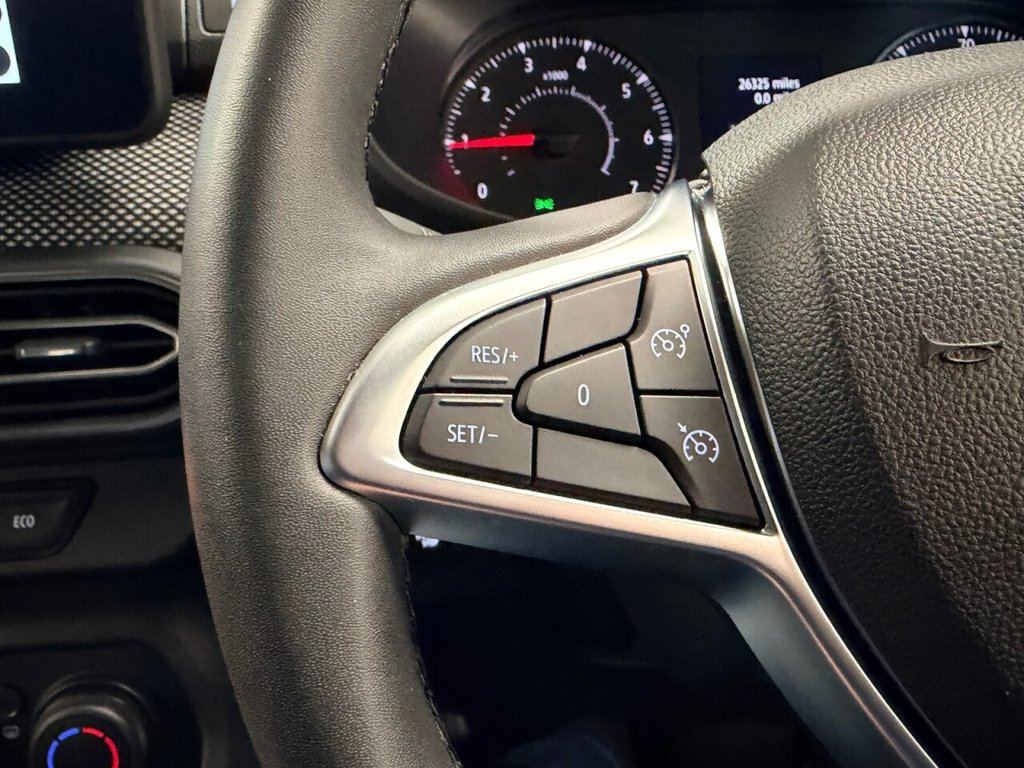 Used Dacia Sandero 2022 for sale - 76582860: Photo 47