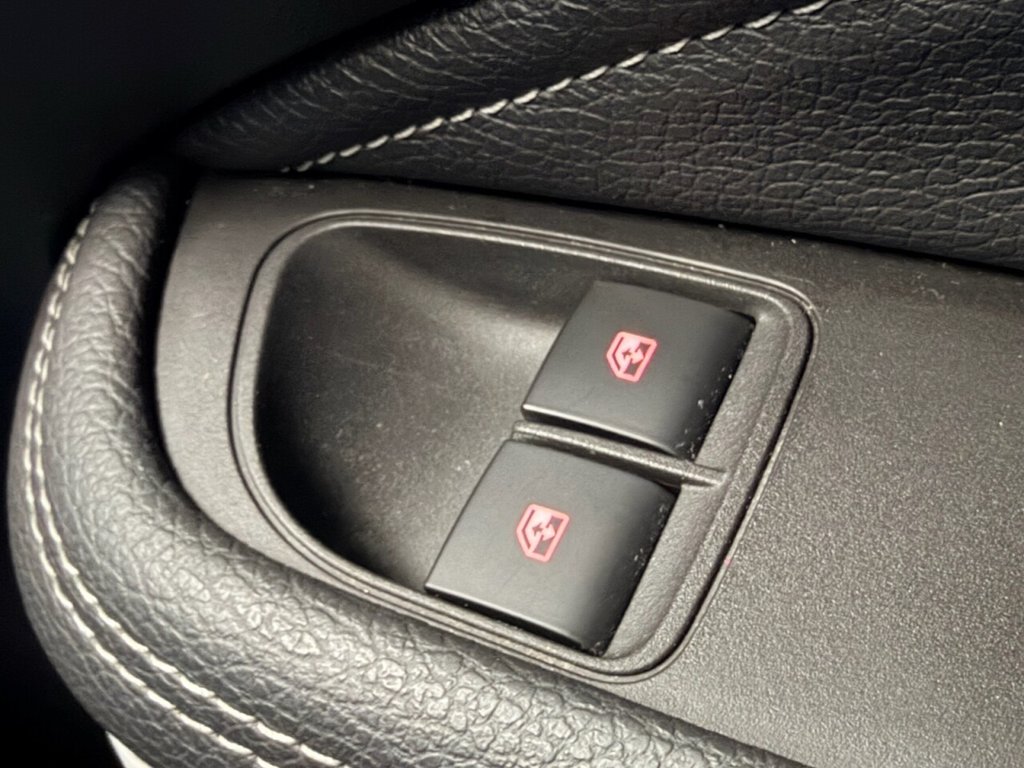 Used Vauxhall ADAM 2018 for sale - 76595956: Photo 47