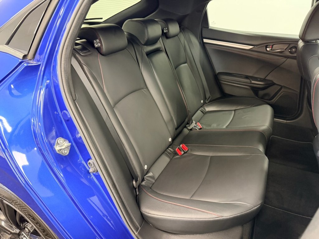 Used Honda Civic 2019 for sale - 76574547: Photo 4