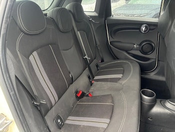 Used MINI Hatch 2019 for sale - 78887801: Photo