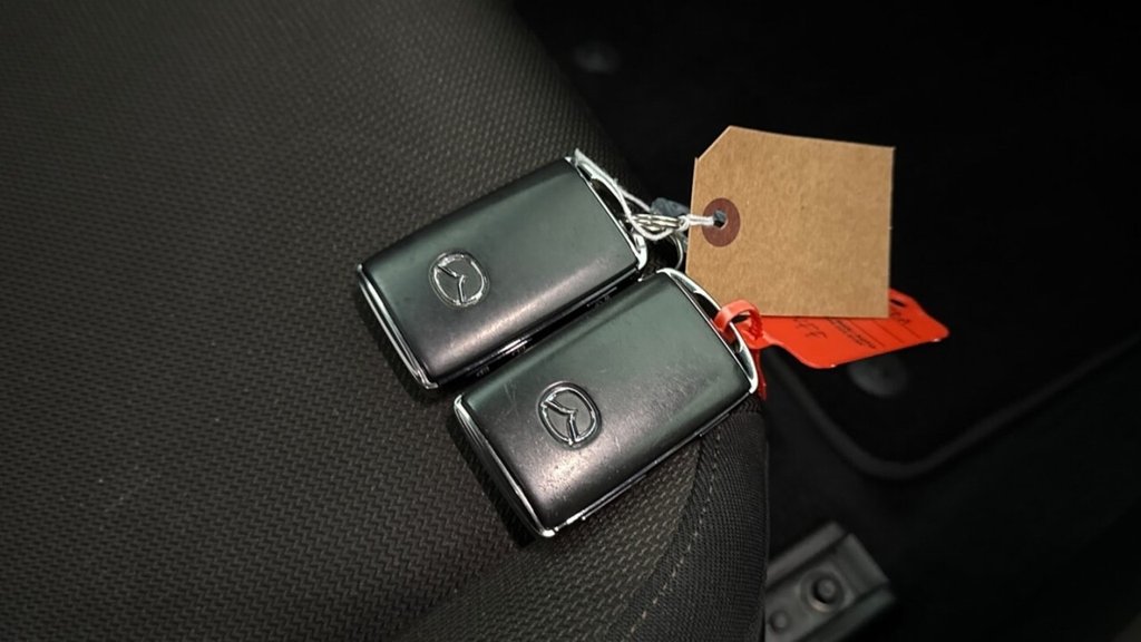 Used Mazda Mazda3 2021 for sale - 76632127: Photo 8