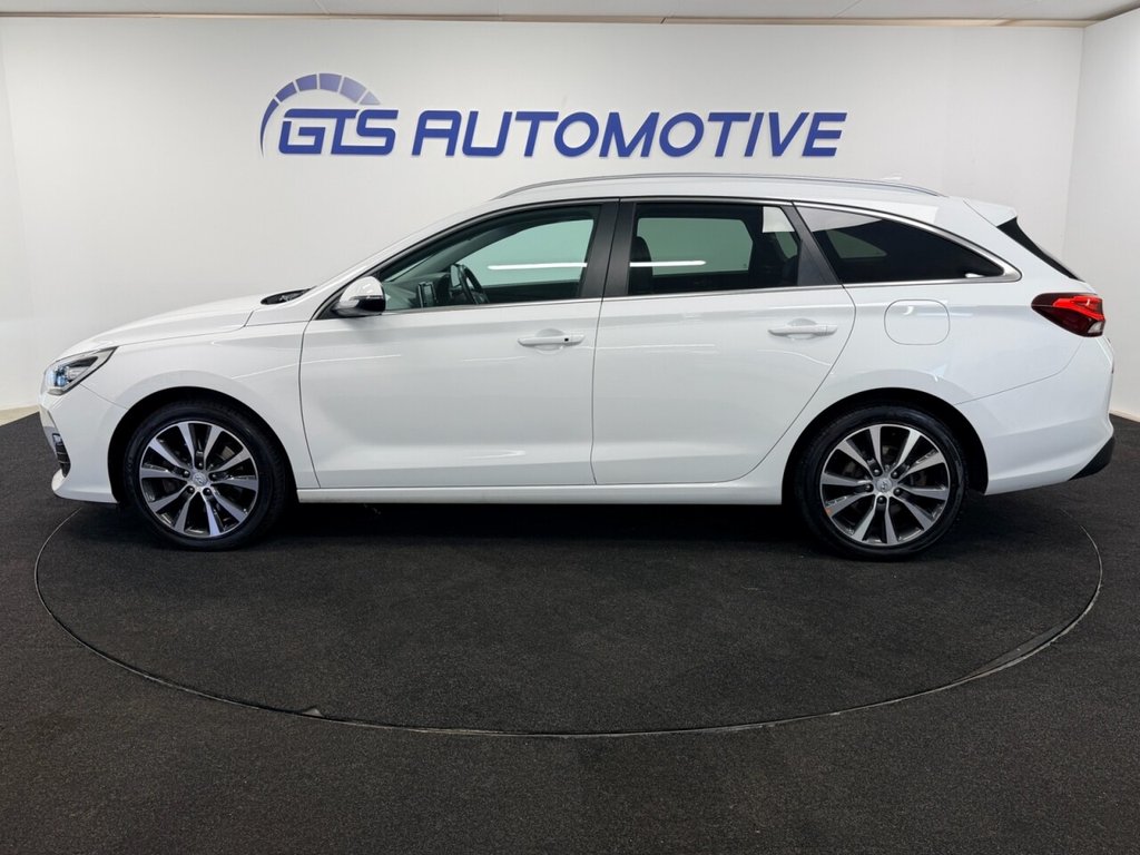 Used Hyundai i30 2019 for sale - 76574545: Photo 8
