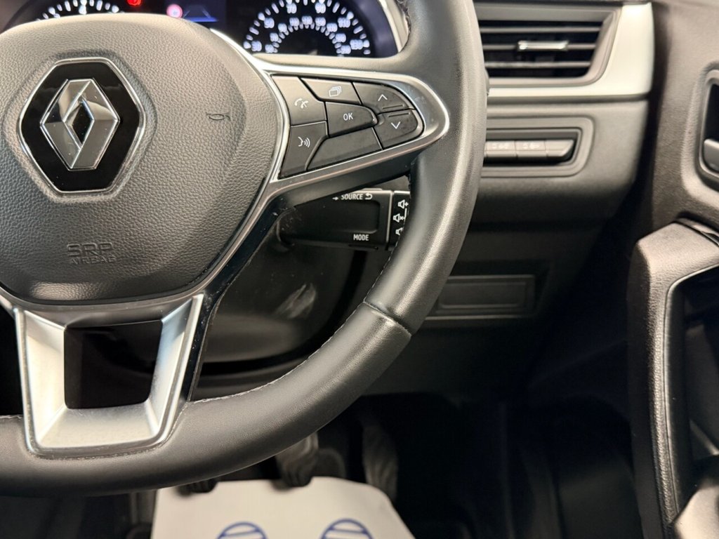 Used Renault Captur 2020 for sale - 77719487: Photo 44