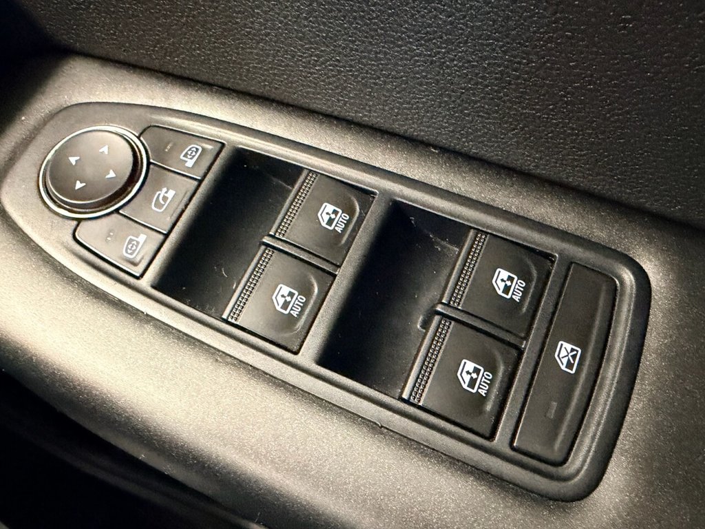 Used Renault Captur 2020 for sale - 77719487: Photo 50