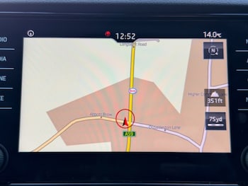 Used Skoda Karoq 2019 for sale - 76570569: Photo