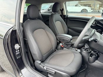 Used MINI Hatch 2019 for sale - 78525287: Photo