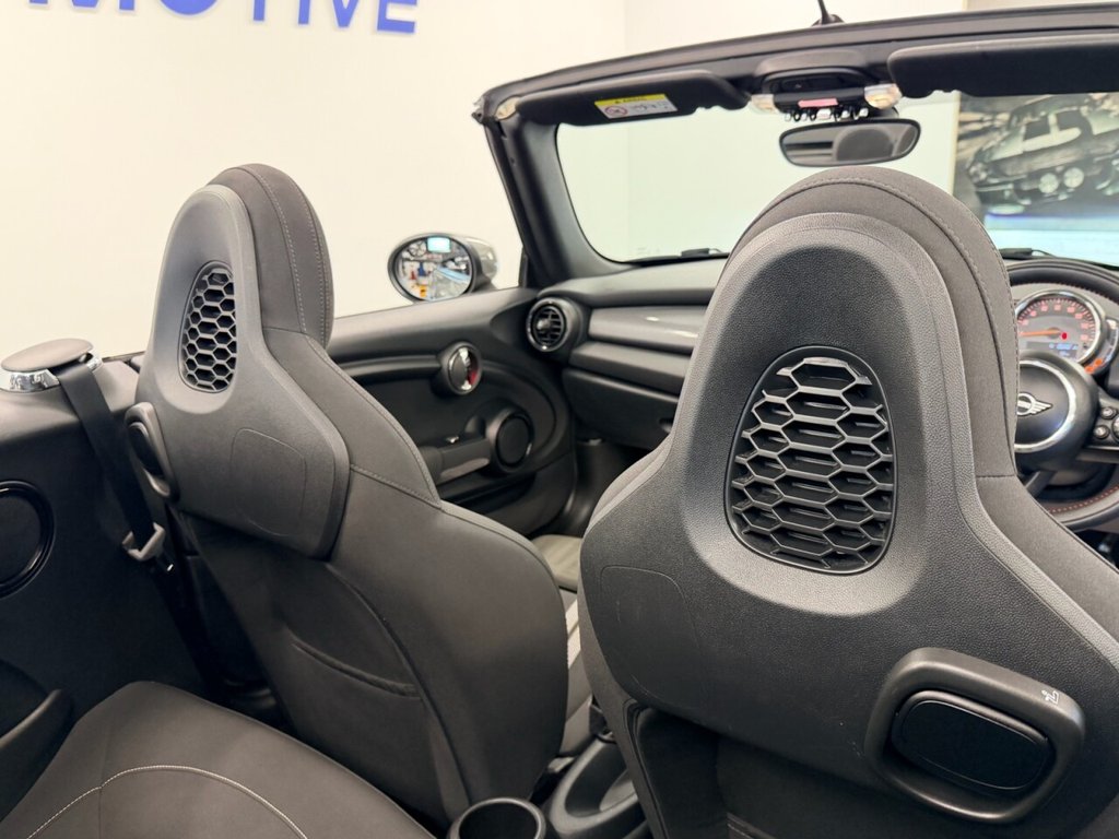 Used MINI Convertible 2020 for sale - 76711171: Photo 21