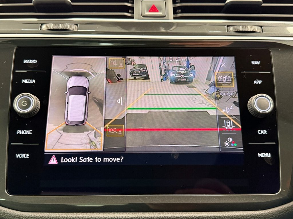 Used Volkswagen Tiguan 2019 for sale - 77614286: Photo 15