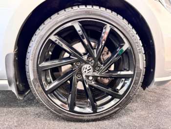 Used Volkswagen Golf 2019 for sale - 74953724: Photo