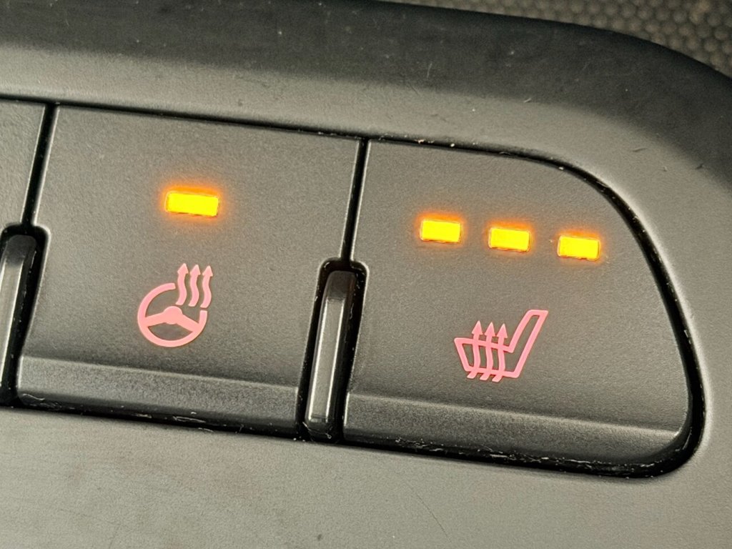 Used Kia Stonic 2019 for sale - 76821131: Photo 12