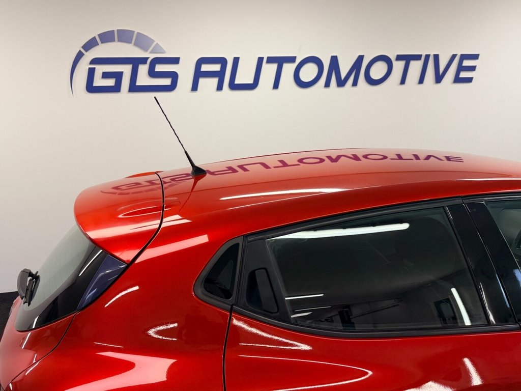 Used Renault Clio 2018 for sale - 76574568: Photo 32