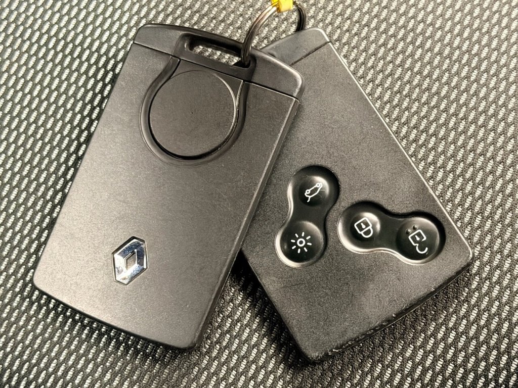 Used Renault Clio 2018 for sale - 76574568: Photo 49