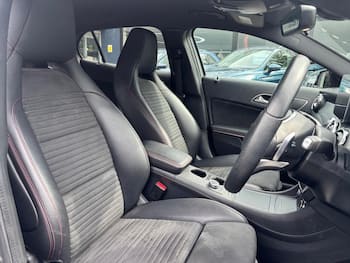 Used Mercedes-Benz GLA 2020 for sale - 79632043: Photo