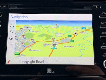 Used Toyota Prius 2021 for sale - 78074236: Photo