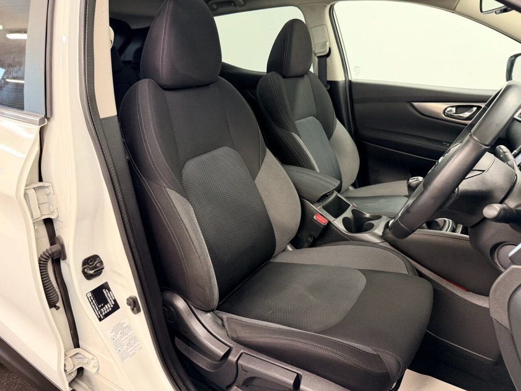 Used Nissan Qashqai 2018 for sale - 77262948: Photo 4
