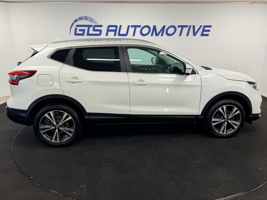 Used Nissan Qashqai 2018 for sale - 77262948: Photo 8