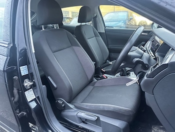 Used Volkswagen Taigo 2024 for sale - 77139757: Photo