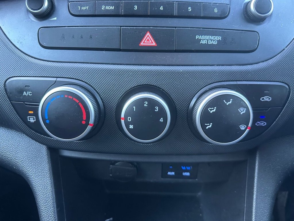 Used Hyundai i10 2018 for sale - 76934685: Photo 14