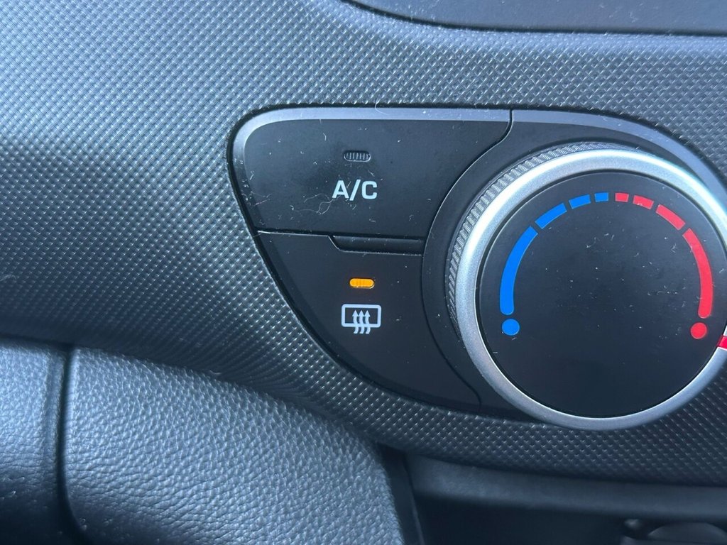 Used Hyundai i10 2018 for sale - 76934685: Photo 15