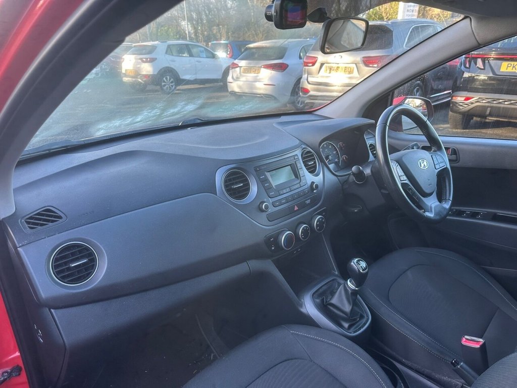 Used Hyundai i10 2018 for sale - 76934685: Photo 16