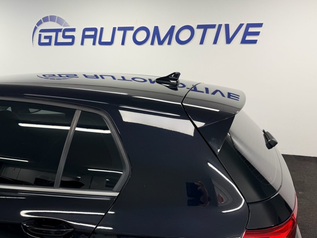 Used Volkswagen Golf 2020 for sale - 77342088: Photo 32